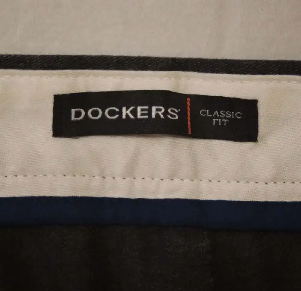 Dockers Classic Fit Men's Flat Front Dress Pants, Dark Brown, Size 36x32
